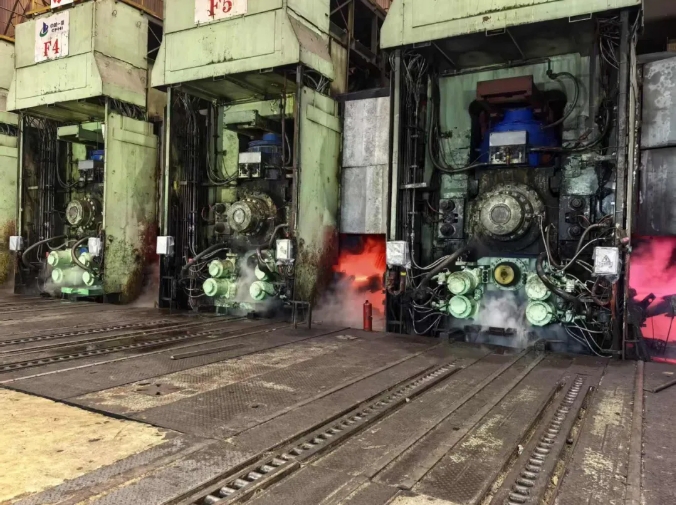 自動(dòng)化院金自天成燕鋼1780熱連軋彎竄輥改造項(xiàng)目取得圓滿(mǎn)成功